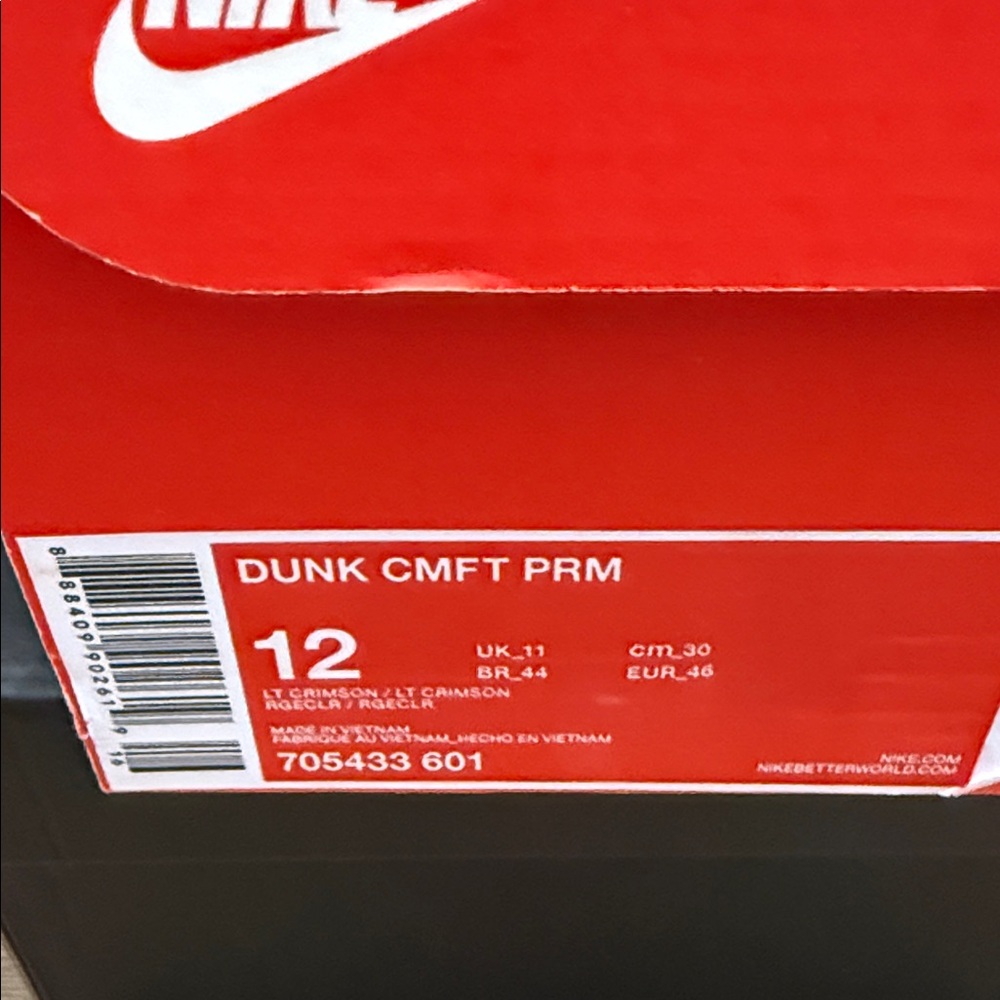 Nike Dunk CMFT PRM in Crimson and Black